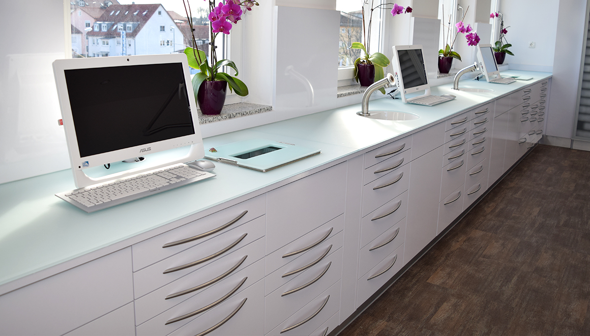 Kieferorthopädische Praxis Dr. Jana Wachter in Karlsfeld bei München